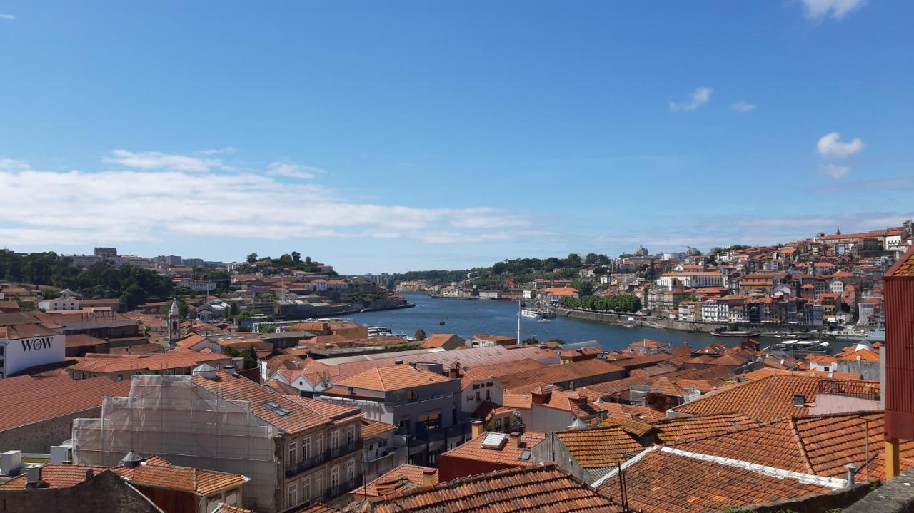 Modern House - Air Cond, Free Parking, Breakfast, By Porto With Love Lda Vila Nova de Gaia Exterior photo